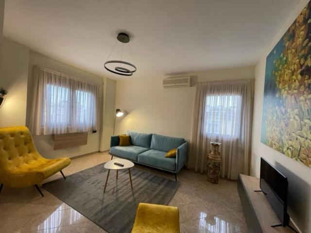 Evendum Central Apartment 1 地拉那 外观 照片