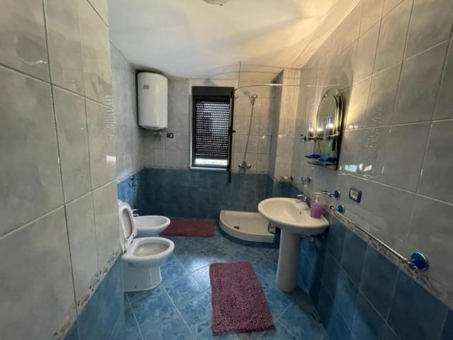 Evendum Central Apartment 1 地拉那 外观 照片